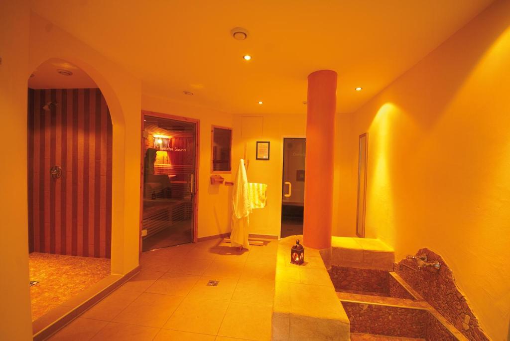 Hotel Garni Alpendiamant Fiss Exteriör bild